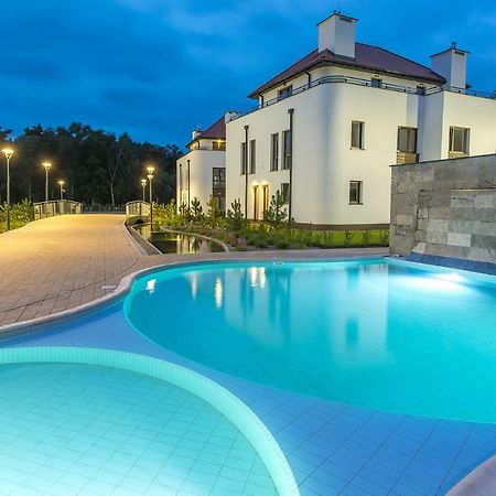 Apartament Baltica Z Ogrodkiem - W Ustronnym Miejscu Tuz Przy Plazy Rogowo  Eksteriør bilde